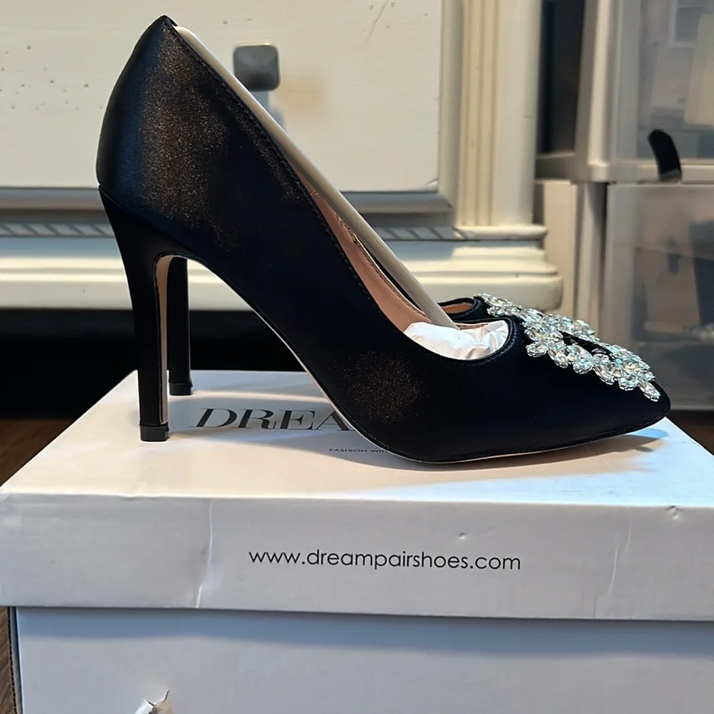 Dream pairs heels - Picture 3 of 7